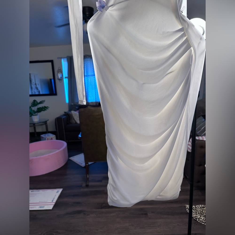 Nasty gal white scrunched v neck little dress size xs - Picture 8 of 12